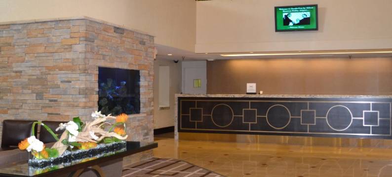 休斯顿哈比机场希尔顿逸林酒店(DoubleTree by Hilton Hotel Houston Hobby Airport)图片