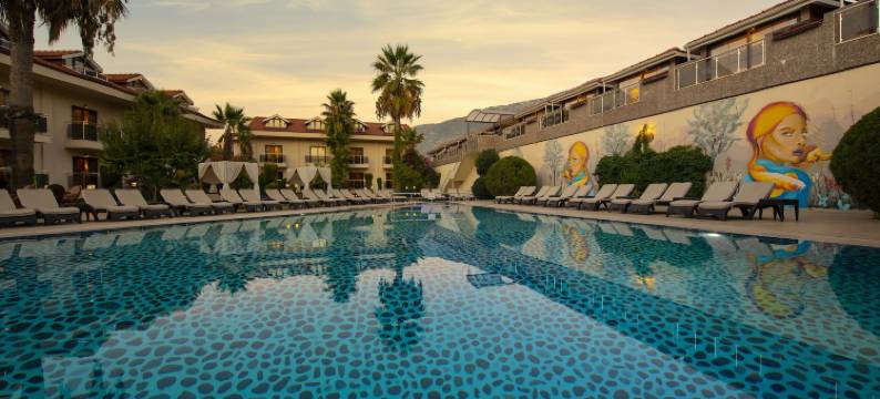 汉德豪华酒店(HAN Deluxe Hotel)图片