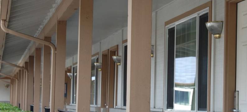 莱克伍德贝斯特韦斯特酒店(Western Inn Lakewood)图片