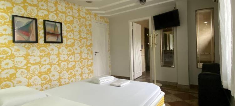 拉穆尔酒店(L'Amour Hotel)图片