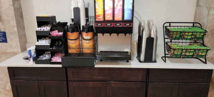 彼得堡街温德姆速 8 酒店(Super 8 by Wyndham St. Petersburg)图片