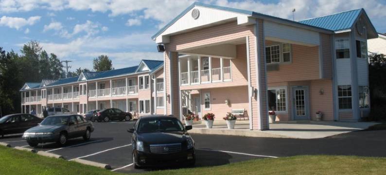 麦基诺城大湖酒店(Great Lakes Inn Mackinaw City)图片