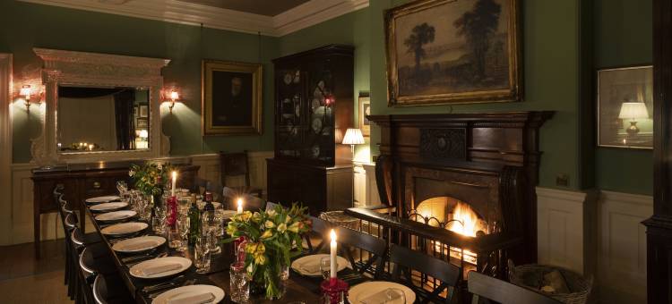 希利大厅(Healey Hall)图片