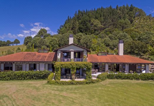 Mercury Ridge Hotel Overview