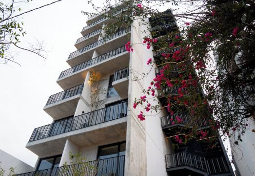 Lapso Asis Hotel Overview