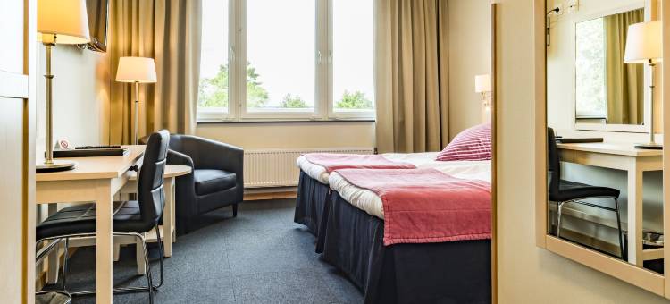 林霍斯特兰德酒店(Ringsjöstrand Camping, Hotell Och Stugby)图片