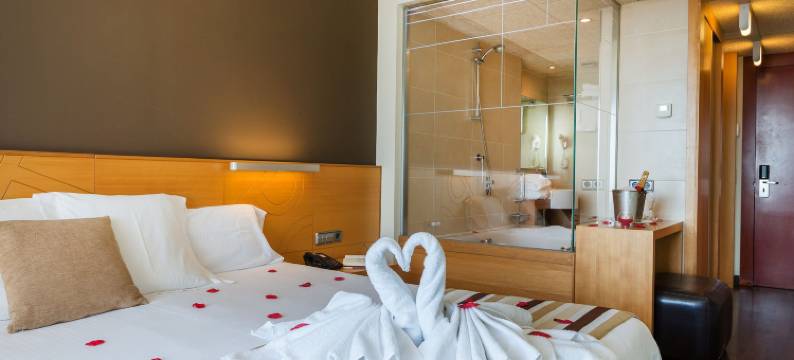 圣普尔酒店及餐厅(Hotel Restaurant Sant Pol)图片