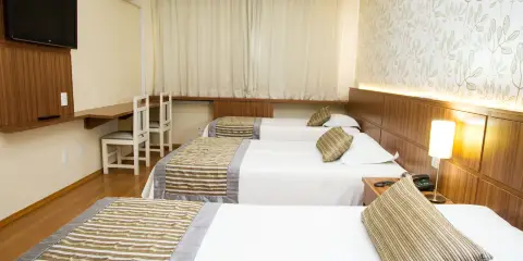 萊昂公園酒店與會議中心