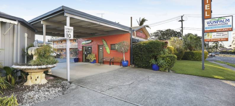 温帕姆假日舱室汽车旅馆(Wunpalm Motel & Cabins - Late Check-in Available)图片