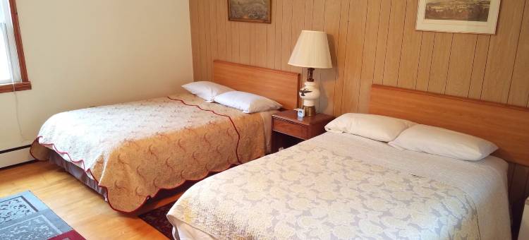 布莱克拜尔汽车旅馆(Black Bear Lodge)图片