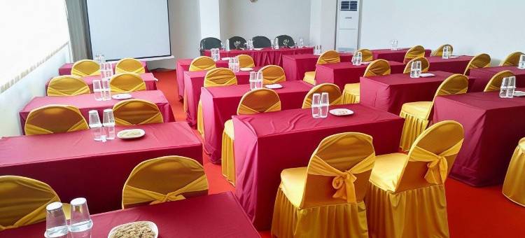 凯迪里德普拉特尼亚沃特酒店(Votel Hotel De'Pratnya Kediri)图片