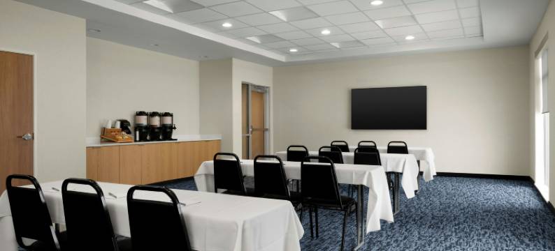 科科莫万豪国际万枫酒店及套房(Fairfield by Marriott Inn & Suites Kokomo)图片