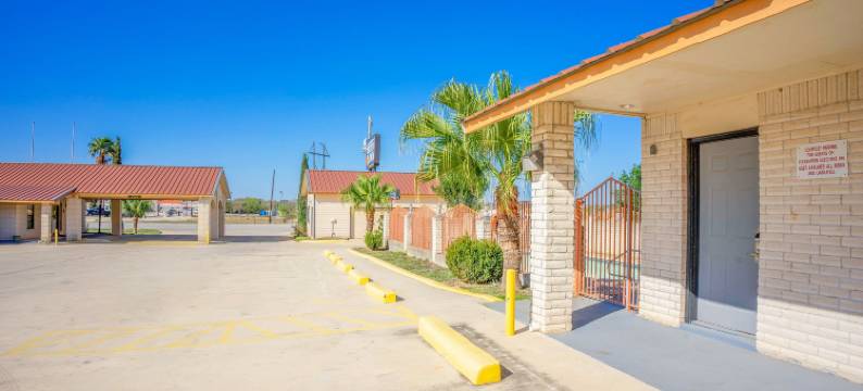 OYO普莱森顿行政旅馆(Pleasanton Executive Inn by OYO)图片