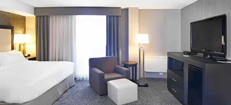 智选假日套房酒店卡尔加里(Holiday Inn Express & Suites CALGARY by IHG)图片