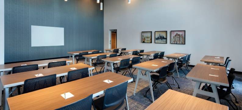 万豪弗兰克林温泉万枫酒店(Fairfield Inn & Suites Franklin Cool Springs)图片