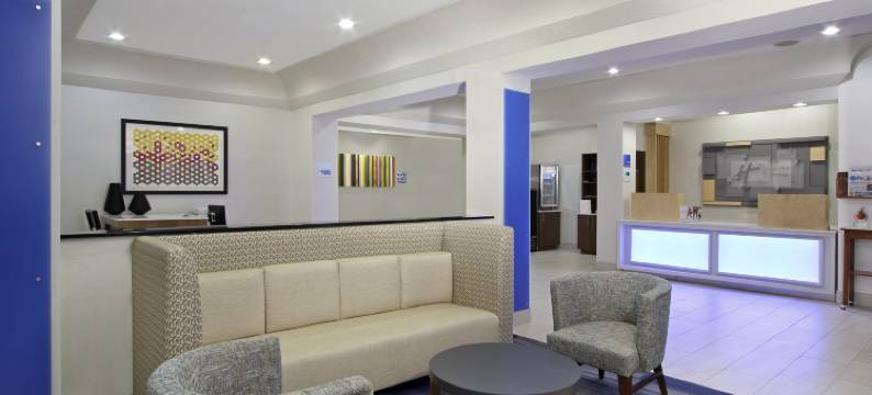 布恩维尔智选假日酒店(Holiday Inn Express BOONVILLE by IHG)图片