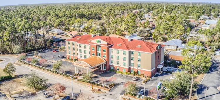 智选假日套房酒店海湾海岸(Holiday Inn Express & Suites Gulf Shores)图片