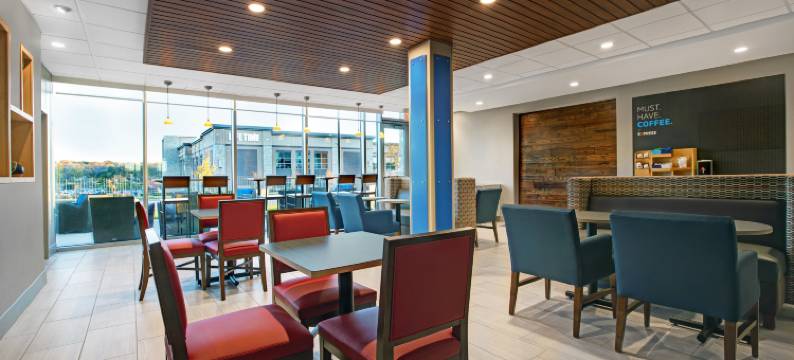 智选假日酒店及套房-密尔沃基布鲁克菲尔德-IHG旗下(Holiday Inn Express & Suites MILWAUKEE - BROOKFIELD by IHG)图片