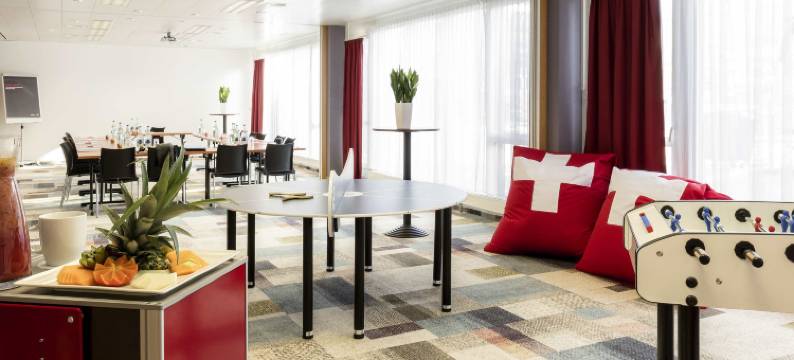 宜必思苏黎世机场酒店(Ibis Zurich Messe Airport)图片