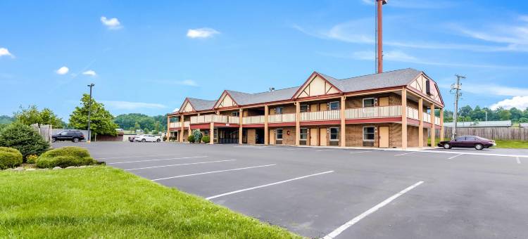 格雷德普林斯 I-81 伊克诺旅馆(Econo Lodge Glade Springs I-81)图片