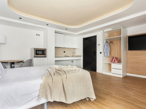 B48 Valencia Feria = B48 瓦伦西亚费里亚