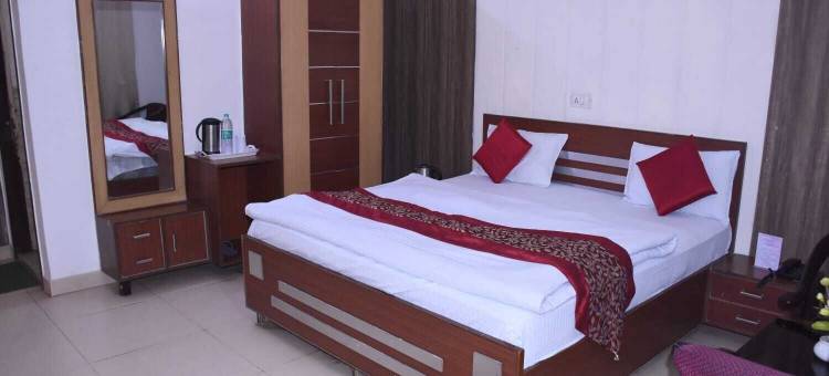 拉吉汉斯丽晶酒店(Hotel Rajhans Regency)图片