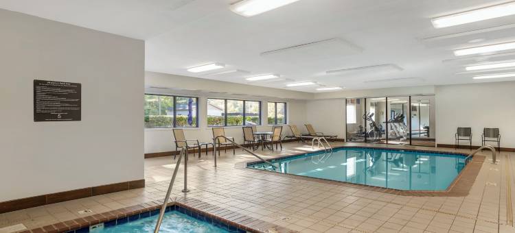 舒适酒店-亨廷顿大学区附近(Comfort Inn Huntington Near University Area)图片