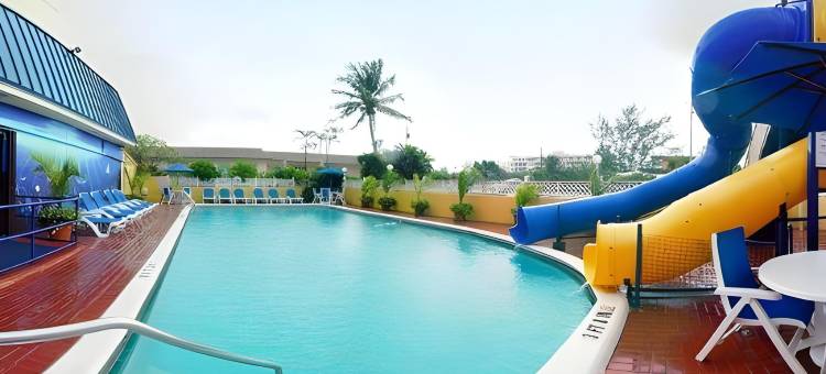 迪尔菲尔德海滩海淀舒适酒店(Comfort Inn Oceanside Deerfield Beach)图片