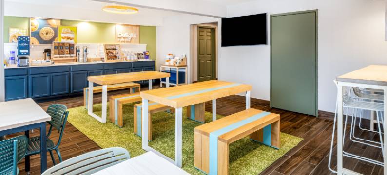 谢里登希尔顿Spark酒店(Spark by Hilton Sheridan)图片