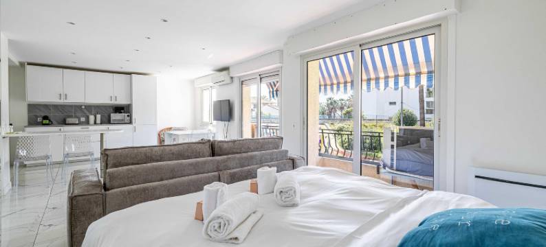坎城的现代舒适开间 - 空调 - 4人(Modern and Cosy Studio- AC- 4P- Cannes)图片