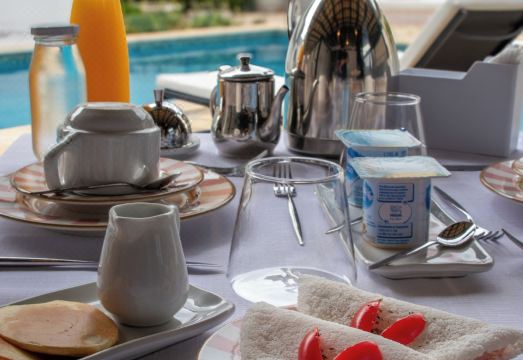 ElSi Pousada Hotel Overview