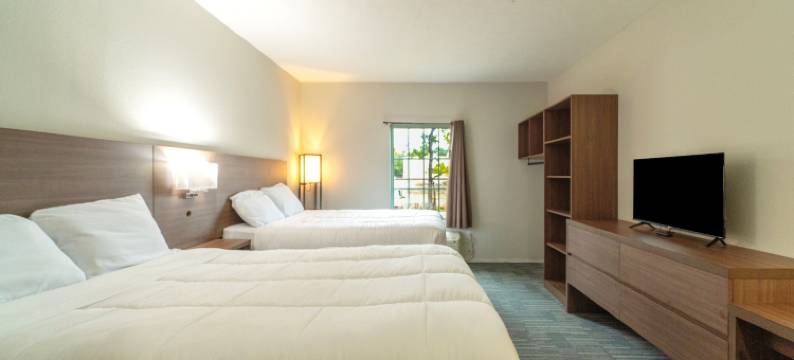 豪华高效型公寓靠近查尔斯湖 I 10(Efficiency de Luxe Sulphur Near Lake Charles I 10)图片