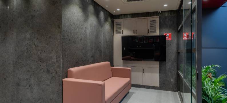 Hotel Redvibe-A Unit of RVS Groups图片