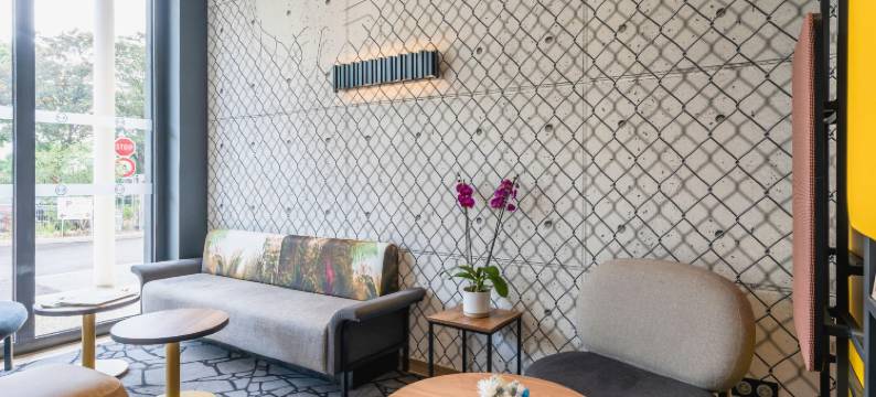 马恩河畔尚格尼B&B住宿加早餐酒店(B&B Hotel Champigny-Sur-Marne)图片