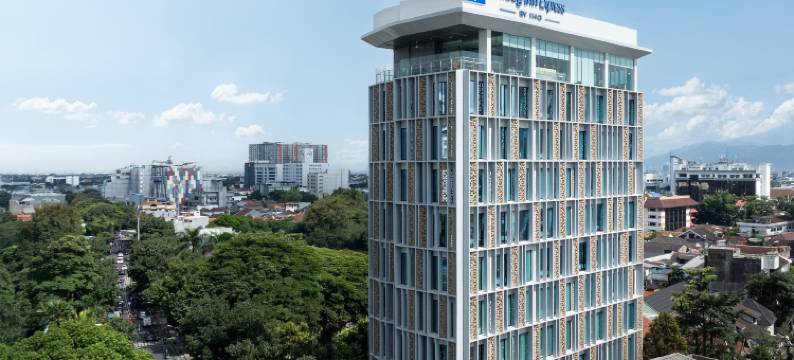 IHG旗下的万隆布拉加智选假日酒店(Holiday Inn Express BANDUNG BRAGA by IHG)图片