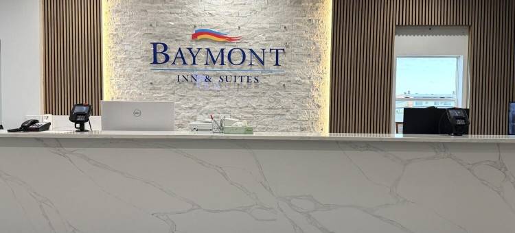 牛顿贝蒙特套房酒店(Baymont Inn & Suites Newton IA)图片