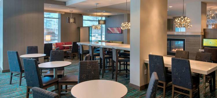 波士顿布里奇沃特居家酒店(Residence Inn Boston Bridgewater)图片