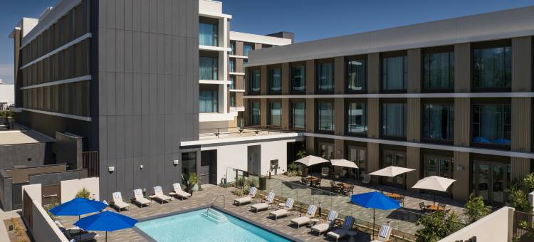 希尔顿阿卡迪亚洛杉矶酒店(Hilton Arcadia Los Angeles)图片