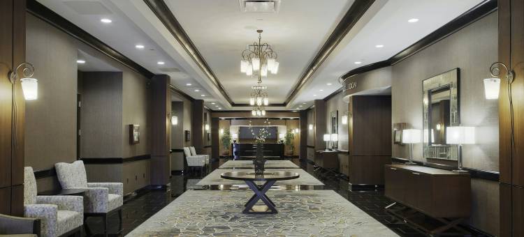 本顿维尔希尔顿逸林套房酒店(DoubleTree Suites by Hilton Hotel Bentonville)图片