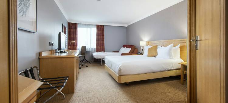 斯温顿希尔顿逸林酒店(DoubleTree by Hilton Swindon)图片