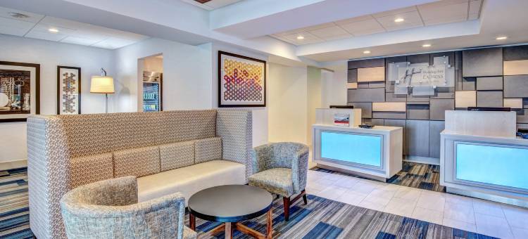 智选假日套房酒店伍德布里奇(Holiday Inn Express & Suites WOODBRIDGE by IHG)图片