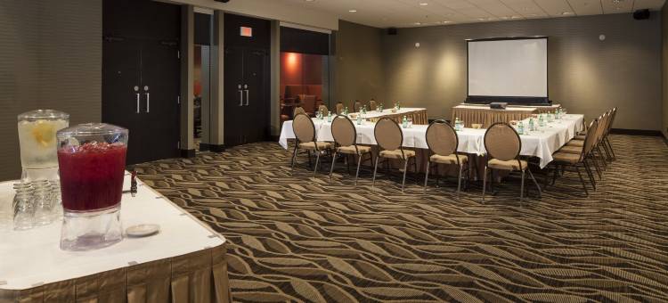 Holiday Inn & Suites 温哥华DOWNTOWN(Holiday Inn & Suites Vancouver Downtown)图片