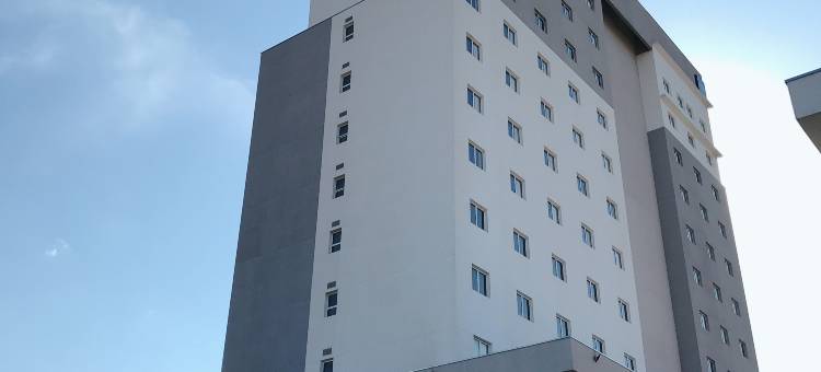 平达莫尼扬加巴高峰套房酒店(Summit Suítes Hotel Pindamonhangaba)图片