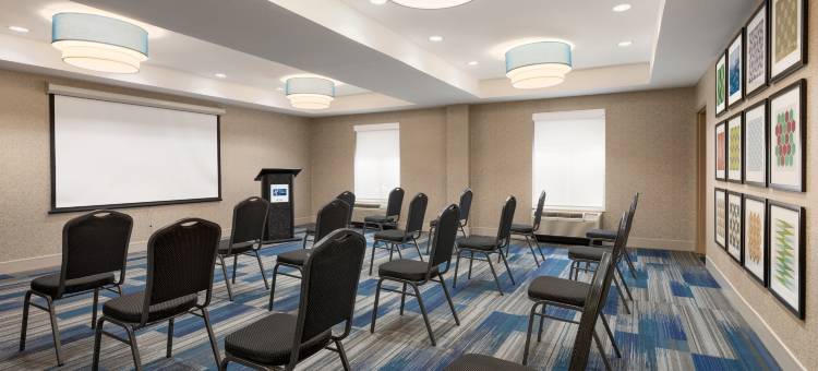 洲际酒店集团旗下智选假日酒店及套房费城 - 芒特劳雷尔(Holiday Inn Express & Suites Philadelphia - MT. Laurel)图片