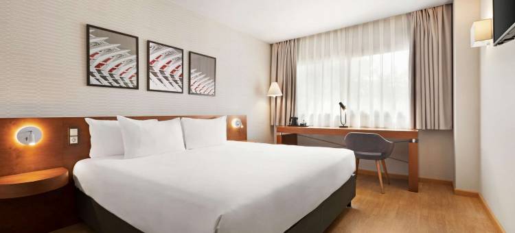 阿尔姆萨菲斯瓦伦西亚温德姆华美达酒店(Ramada by Wyndham Valencia Almussafes)图片