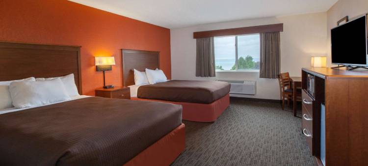 佩托斯基美吟温德姆酒店(AmericInn by Wyndham Petoskey)图片