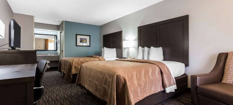 莱克诺曼穆尔斯维尔凯艺套房酒店(Quality Inn & Suites Mooresville-Lake Norman)图片