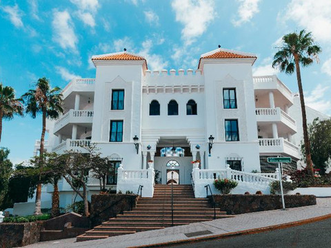 比佛利山高地Ona