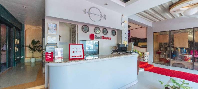 红多兹酒店 拉帕兹雷德斯科大道(RedDoorz @ Ledesco Avenue Lapaz Iloilo)图片