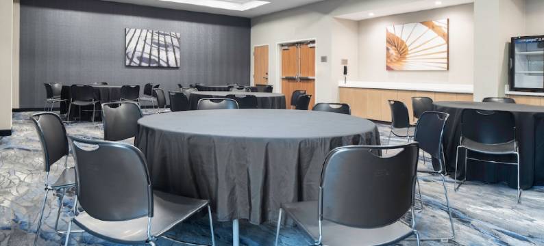 达拉斯麦金尼万枫酒店(Fairfield Inn & Suites Dallas McKinney)图片